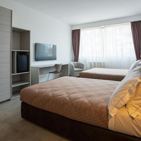 Hotel Bula بولاّتي المظهر الخارجي الصورة