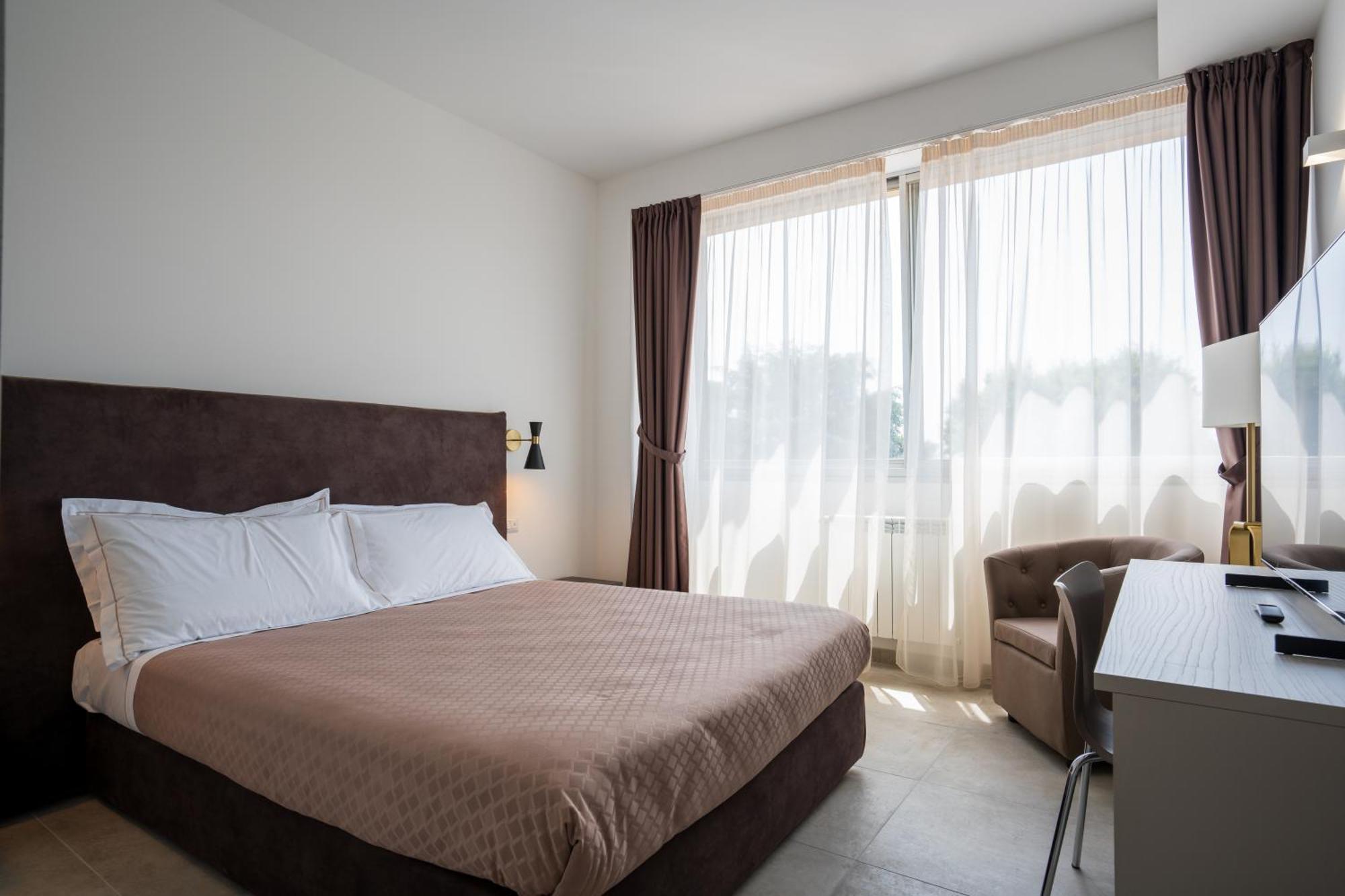 Hotel Bula بولاّتي المظهر الخارجي الصورة
