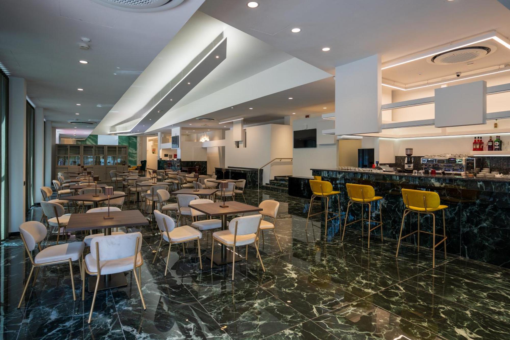 Hotel Bula بولاّتي المظهر الخارجي الصورة