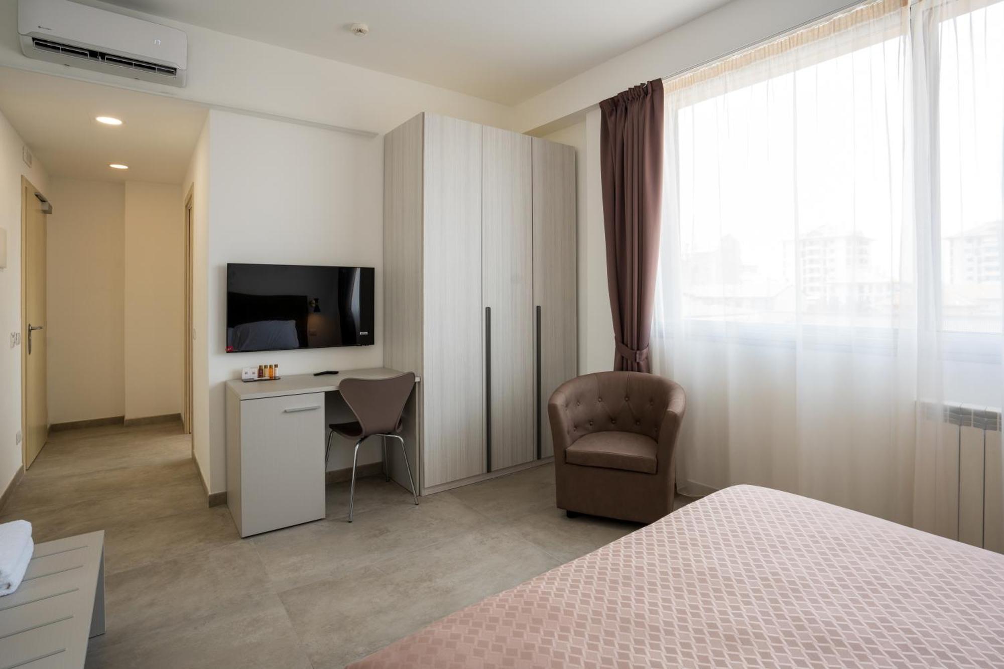Hotel Bula بولاّتي المظهر الخارجي الصورة